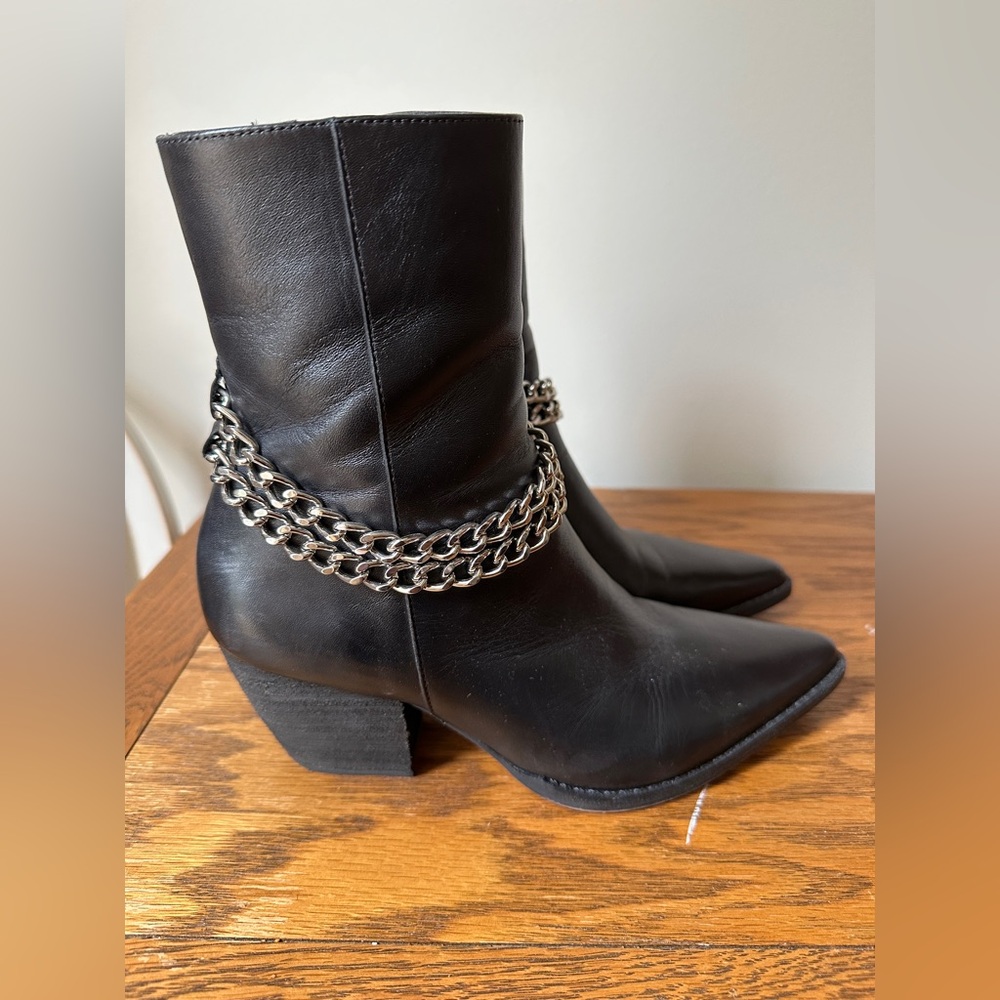 Matisse Caty Black Leather Ankle Boots with Chain
